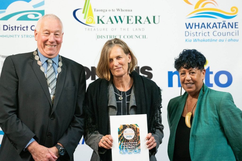 Ute with Mayor Malcolm Campbell and MOE Rep Julia Pura-MacKenzie