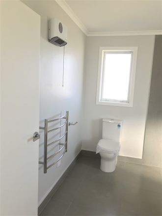 Toilet area